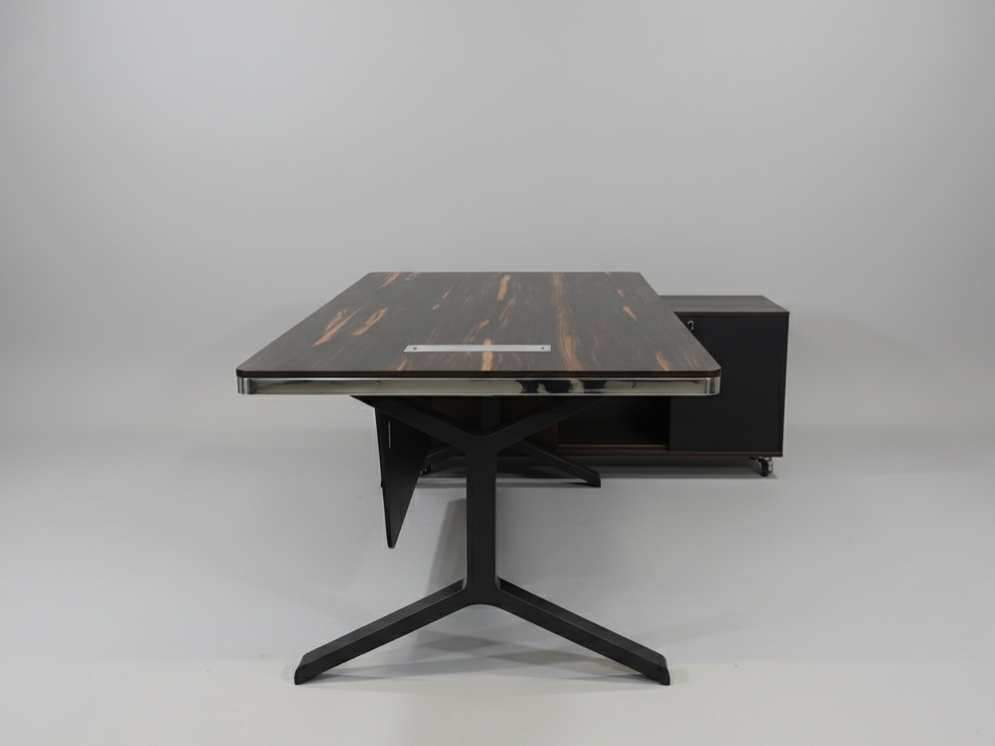 Premium Wood Veneer Executive Manager Desk Office Table thumbnail 4