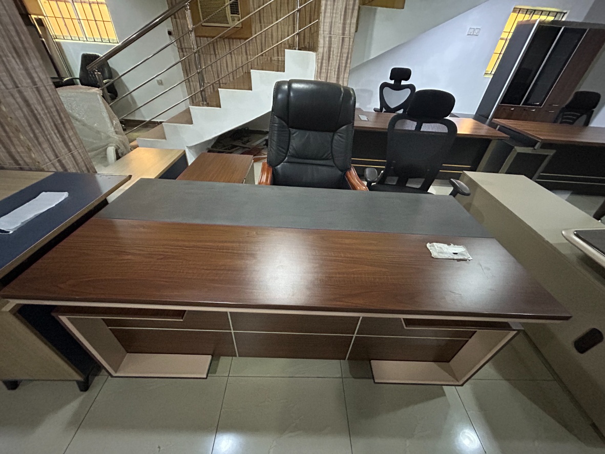 The Cornerstone Executive Command Desk Office Desk thumbnail 4