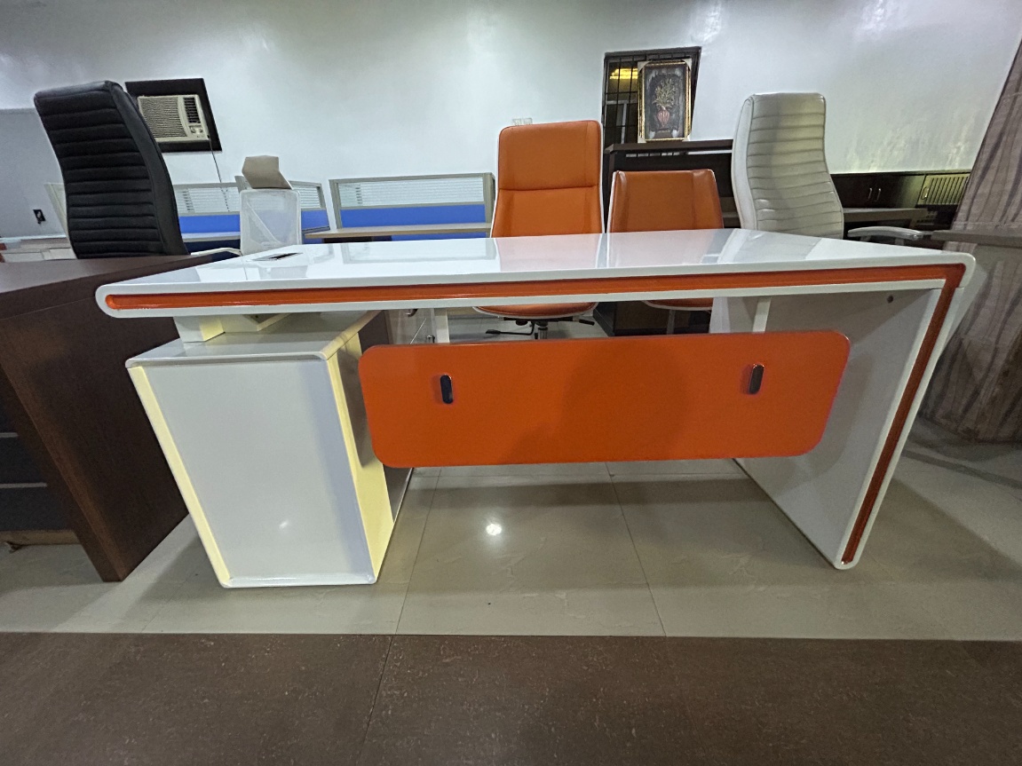 High-End Orange Glossy Finish Executive Desk Office Table thumbnail 5
