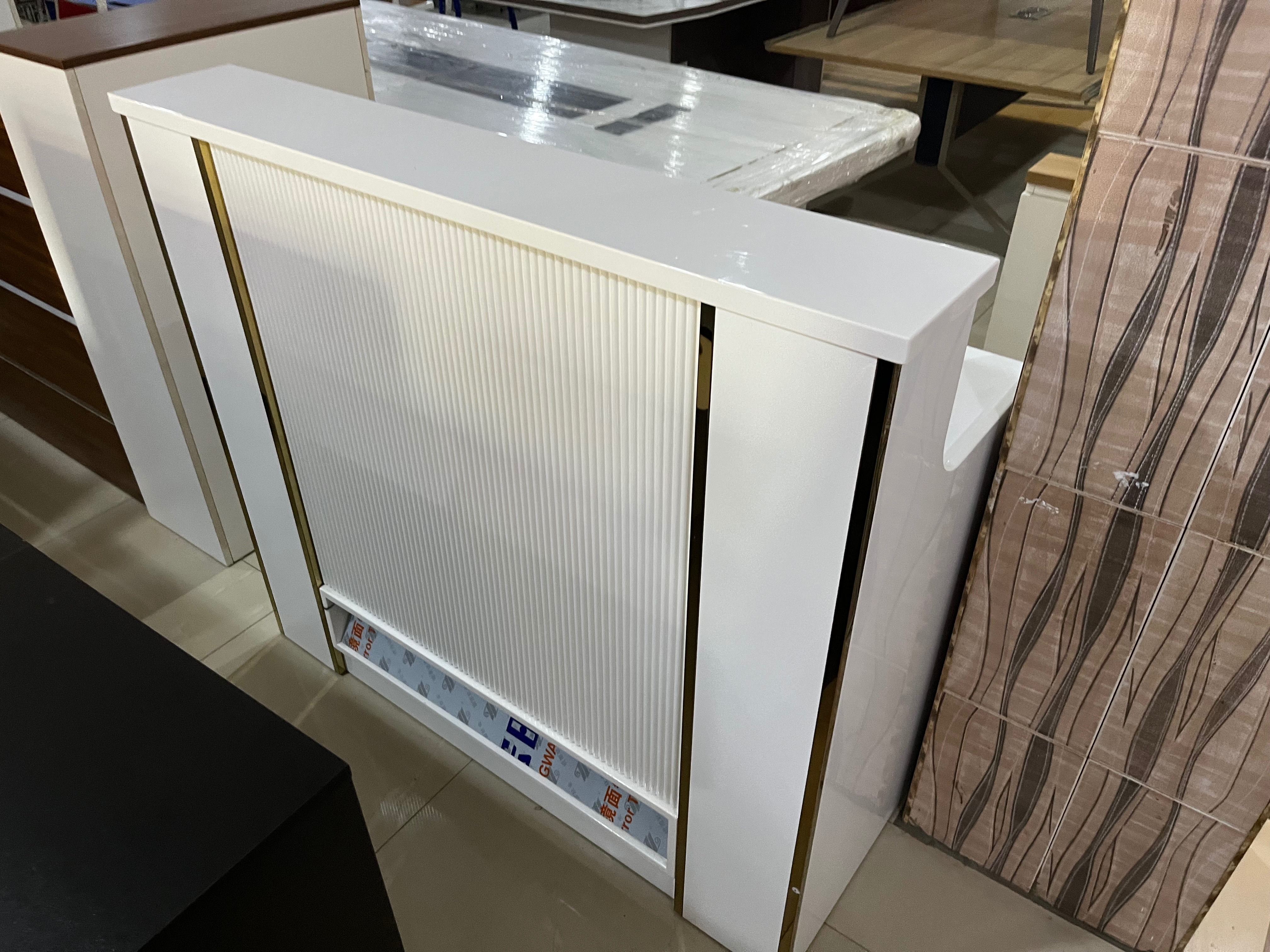 White Compact Reception Desk Reception Desk thumbnail 1