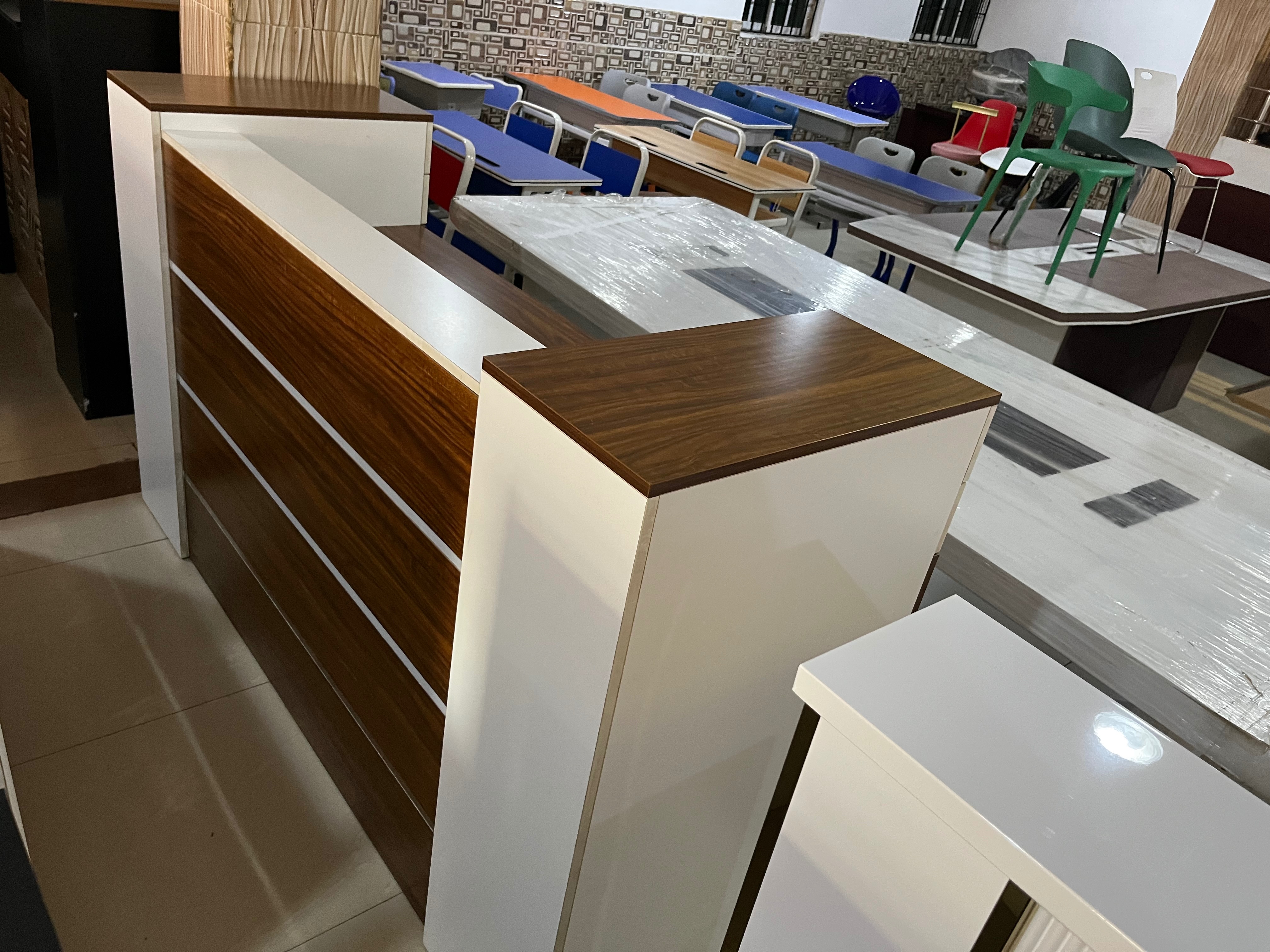 Two-Tone  Reception Desk Reception Desk thumbnail 1