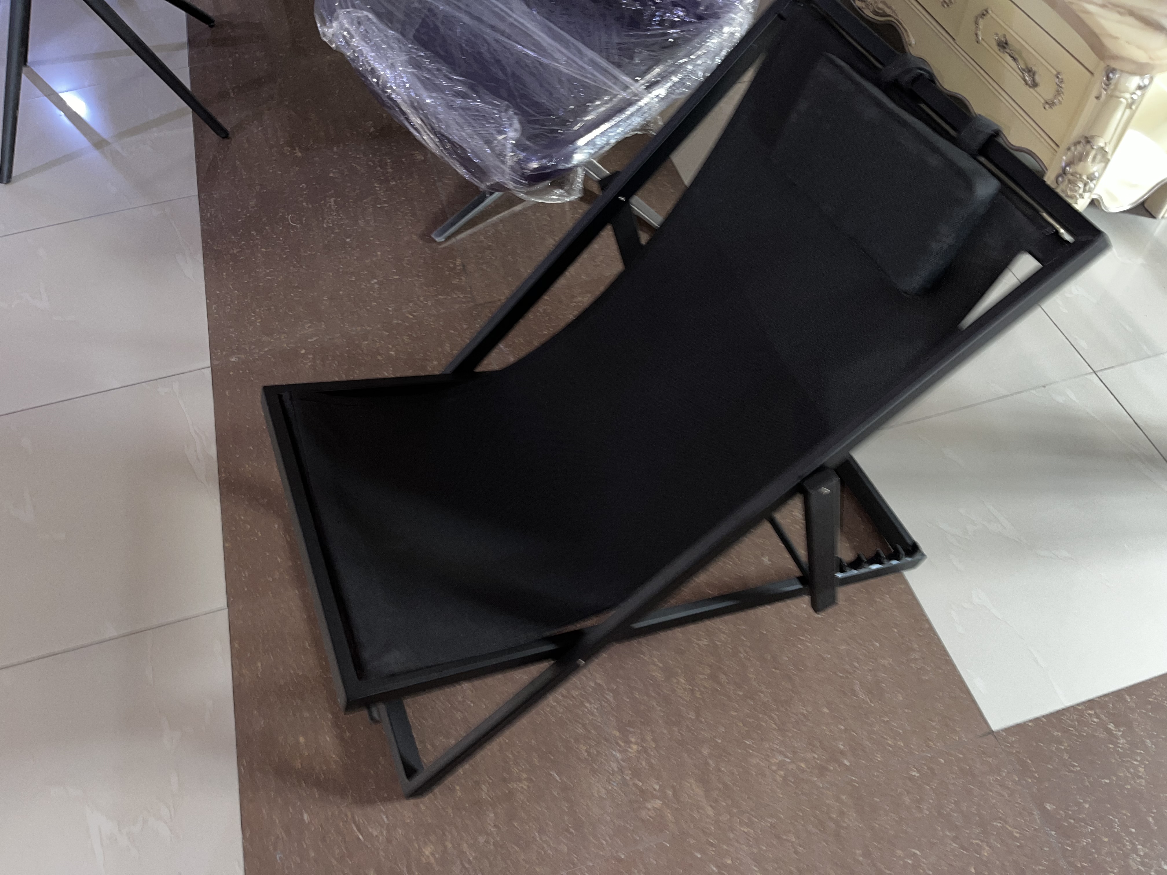 Portable Folding Lounge Mesh Recliner with Neck Pillow thumbnail 3