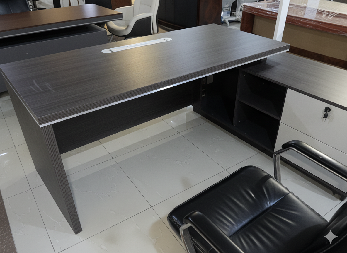 The Contemporary Executive L-Desk Office Desk thumbnail 2