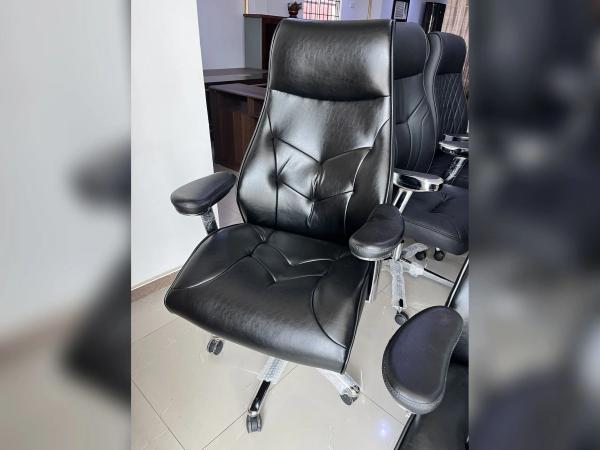 Premium Prestige Arrow-Tufted High-Back Executive Chair - Black Office Chairs - Buy in Nigeria | Authentic Furniture