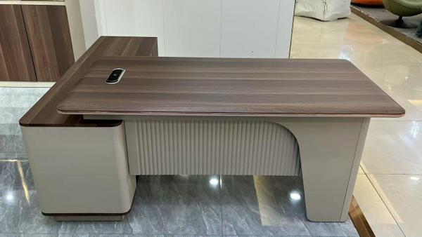 Modern Walnut Wood Grain Executive Office Table
