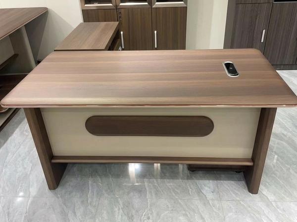Modern Walnut Executive Desk with Two-Tone Modesty Panel and Metallic Trim