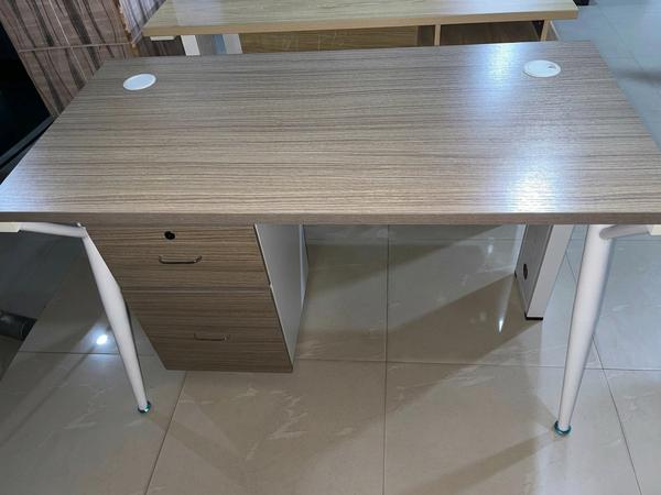Modern Light Wood Grain Office Desk with White Metal Frame and Locking Storage