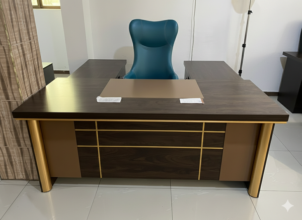 The Horizon Executive Desk - view 2